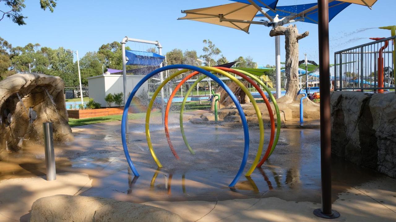 Loddon River Motel Kerang Exterior photo